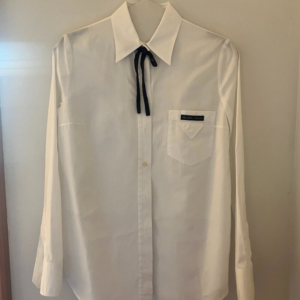 Prada shirt | White button down with black bow detail, size 42